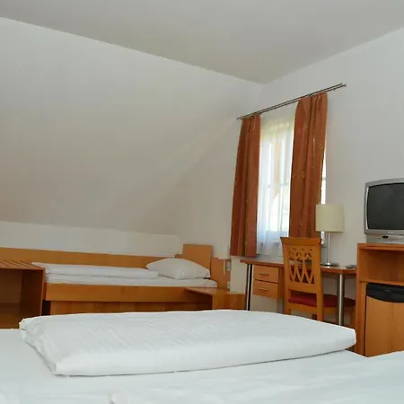 Gasthof-pension Kolimbatovic *